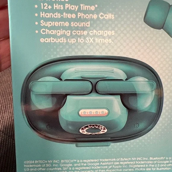 Bytech True Wireless Retro Earbuds - Teal - Picture 7 of 9